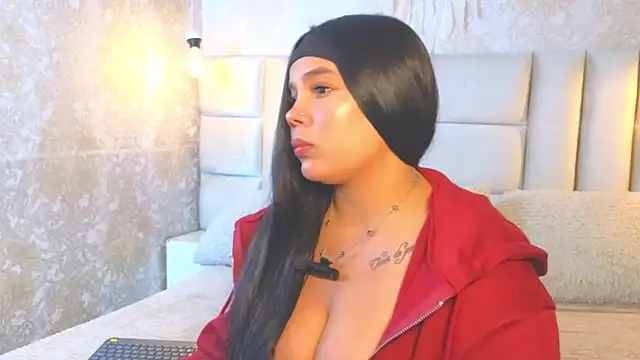 EmilyQueen3x