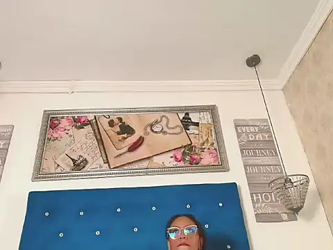 Zoe-Smitthh webcam