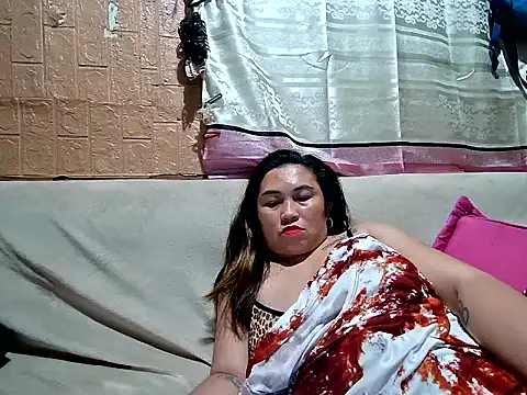 Laiskie_33 webcam