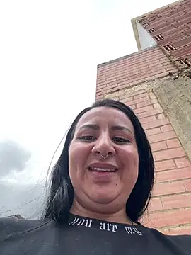 Abril_Luv webcam