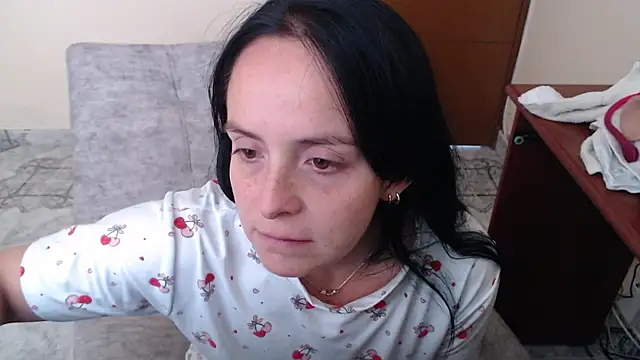 antara_hotgirl webcam