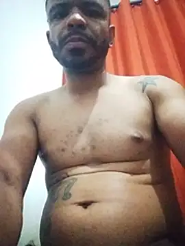 Claudioxavier2 live sex cam