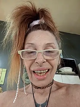 frozenwaffle (F mature) - My pussy need pleasure 1vidperf