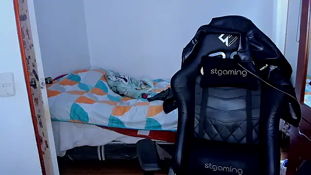 Tommy_Bred webcam