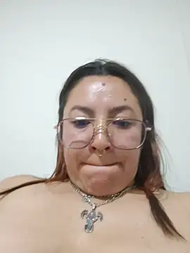 samm_curvy webcam