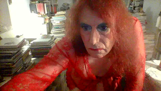 LianeDargueil webcam
