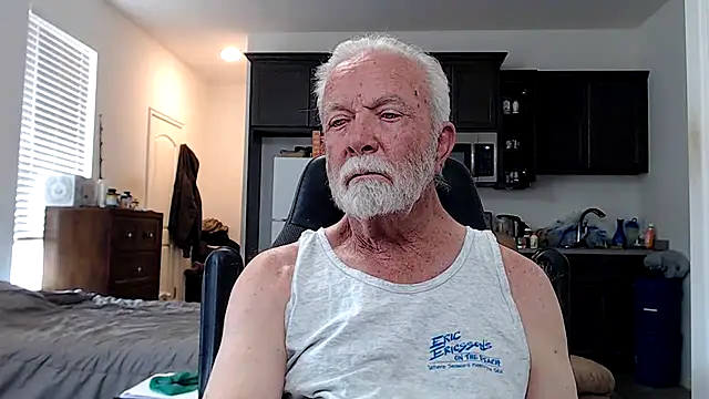rockpoint69's live cam