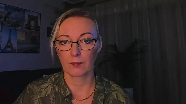 vanessa_chat