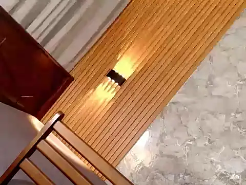 MiaFuckingWill live cam on StripChat