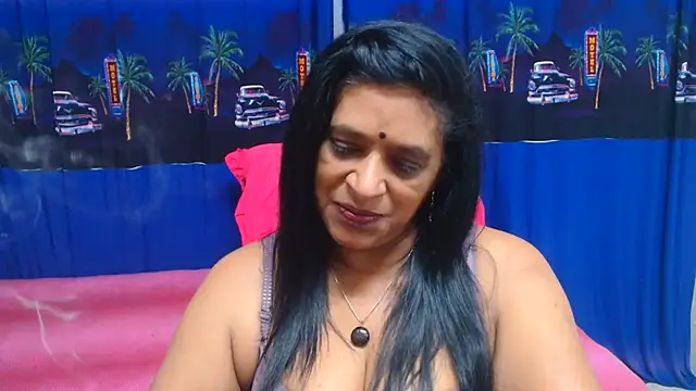 INDIANFUSION live cam on StripChat
