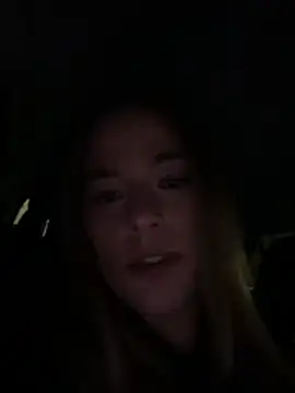Luna_Lynn
