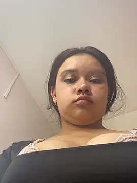 samantha_bigtits
