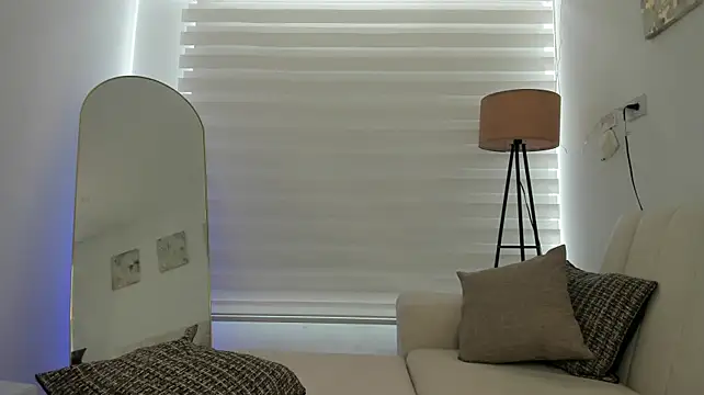 Ori_valentina webcam