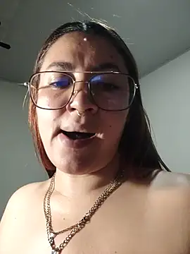 samm_curvy webcam