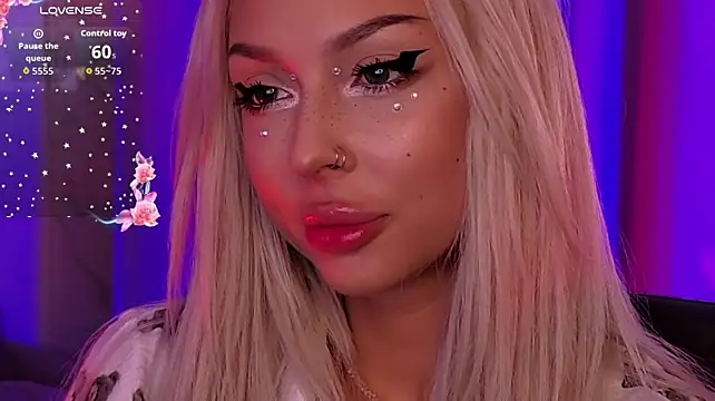 Alaska_Lane live cam on StripChat