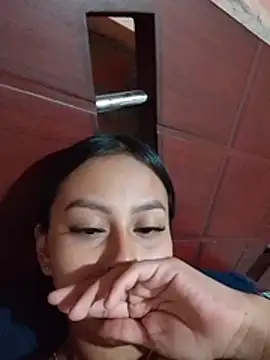 Natali_3 live cam preview