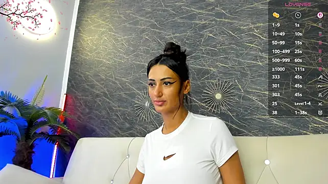 Belle_Emmanuelle live cam preview