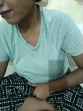 Princess_Zoyaa live cam on StripChat