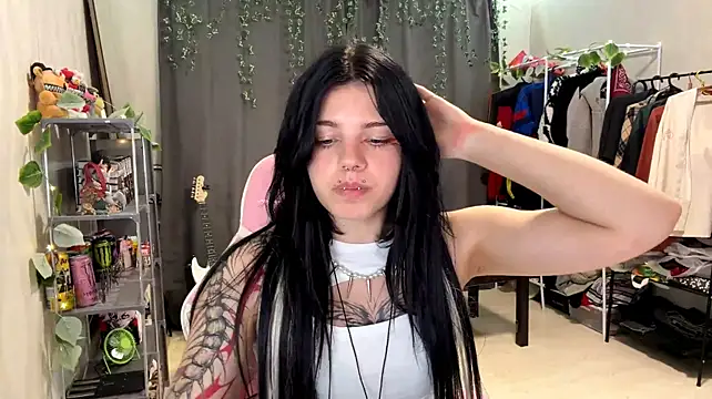 Veloura_Sweet