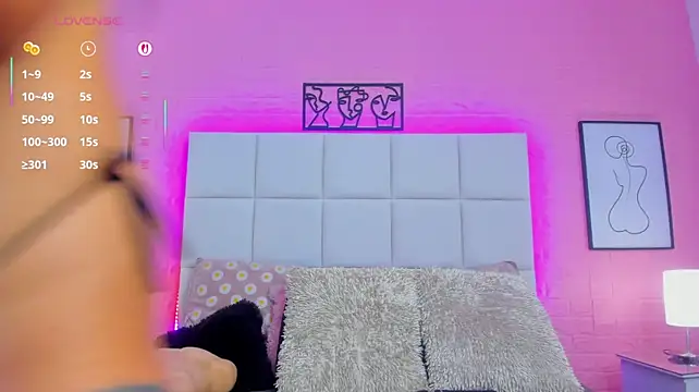 charlotte_kisss