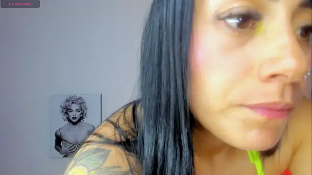 Millie_bobby webcam