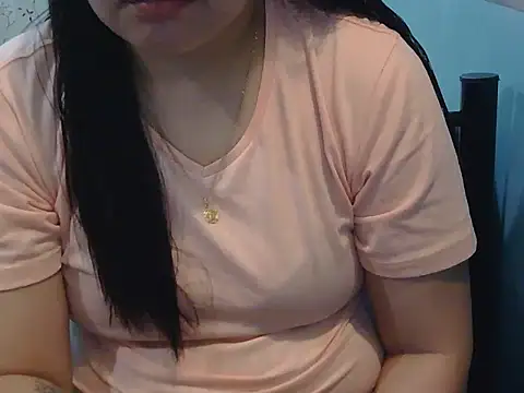 Hottie_mommy28 webcam
