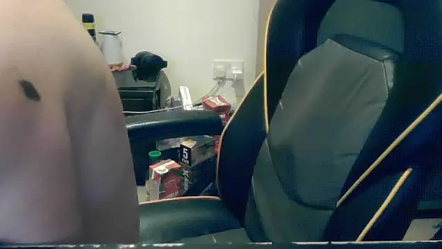 LondonMan1988 live cam