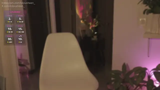 JulietteDee webcam