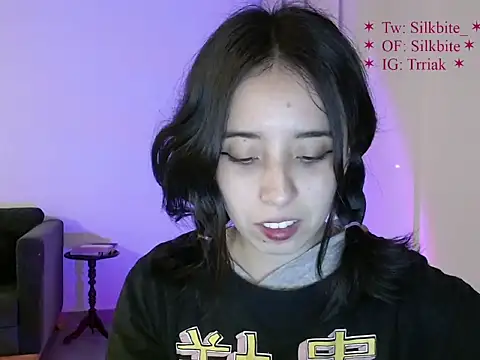 babyluna_8_8 webcam