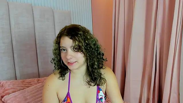 naira_velvett webcam