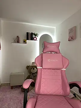 Jenn_Layton webcam