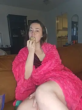HighWMadison live cam on StripChat