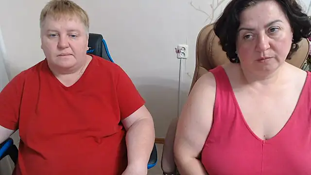 Lindy-Jeanie webcam