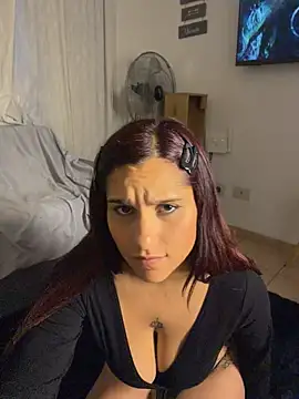 LuciaLatina webcam