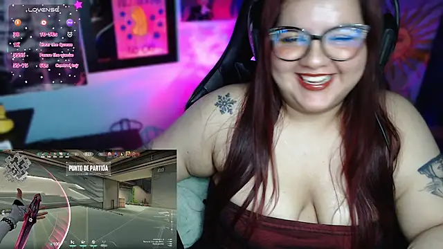 Annee23 live cam on StripChat