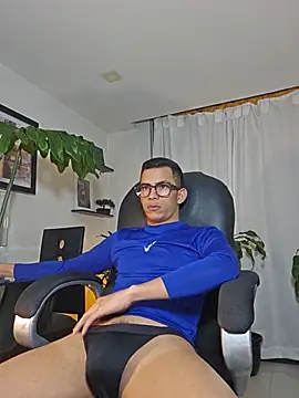 TOMBOYSEXX webcam