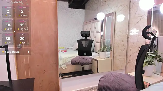 katleya_lewiis webcam