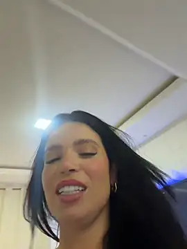Rafaellaz live cam preview
