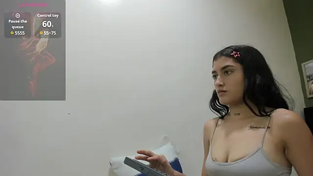 Alejandra_18x webcam