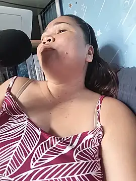 Sweetlorie_83 webcam
