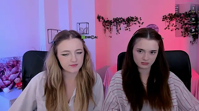 liana_kisses