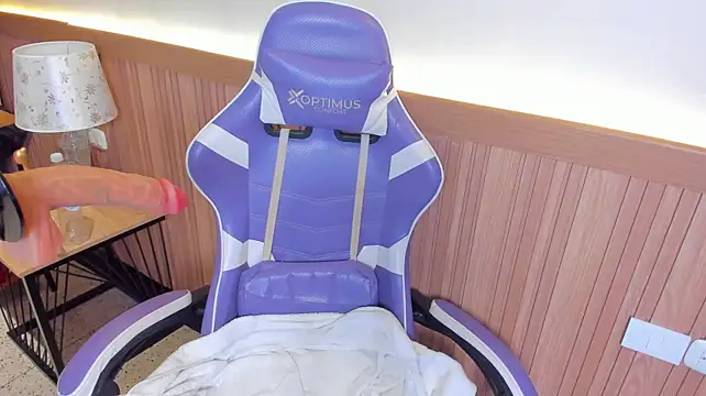 Sara_rhoades live cam preview
