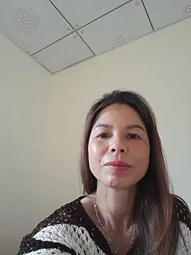 -Tevi- live cam on StripChat