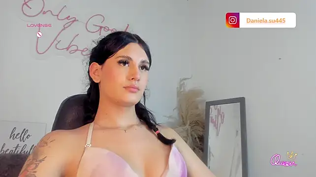 MiaDaniella__