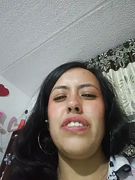 Queen_Ashly webcam