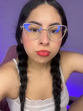 victoriia_hall webcam