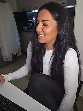 hot-babygirl webcam