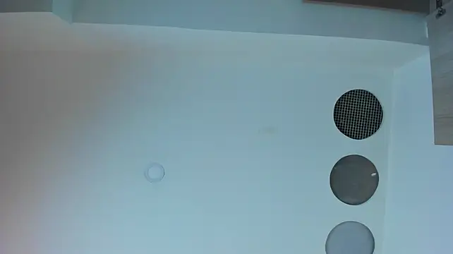 Emma_Hearts live cam on StripChat