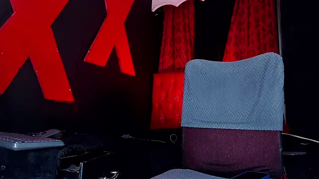 abrilbigcock webcam