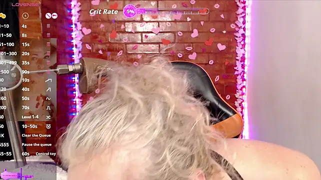 sofiacurvy_45 webcam